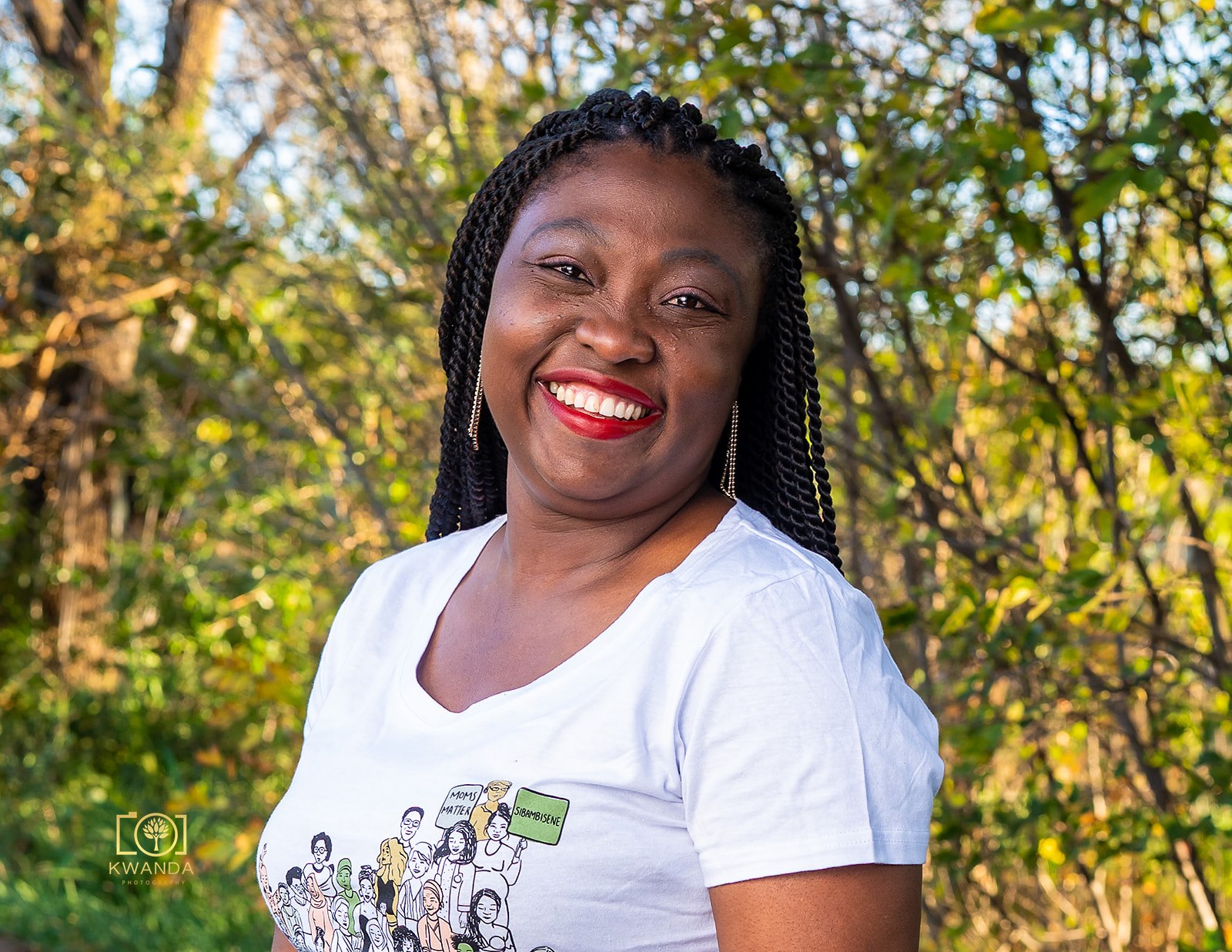 Embrace - Mamandla Fellows Portrait of Bolanle